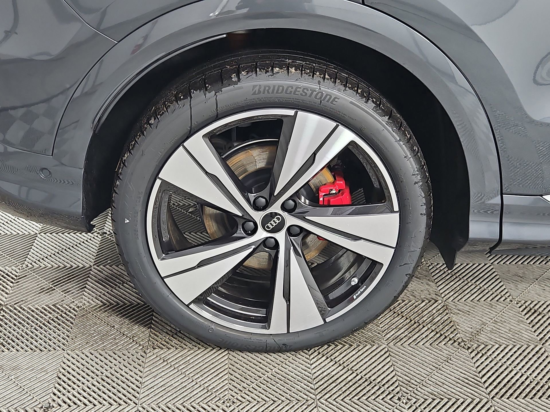 New 2026 Audi SQ5 Premium Plus AWD/4WD image 9