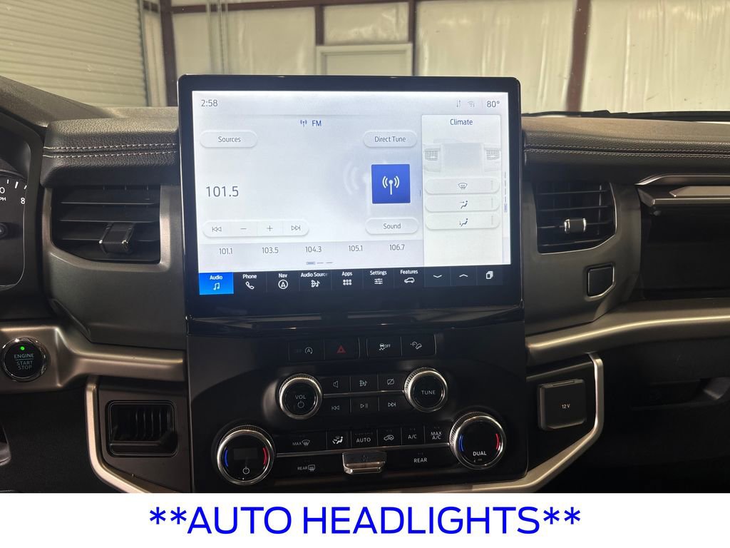 Used 2024 Ford Expedition XLT AWD/4WD image 14