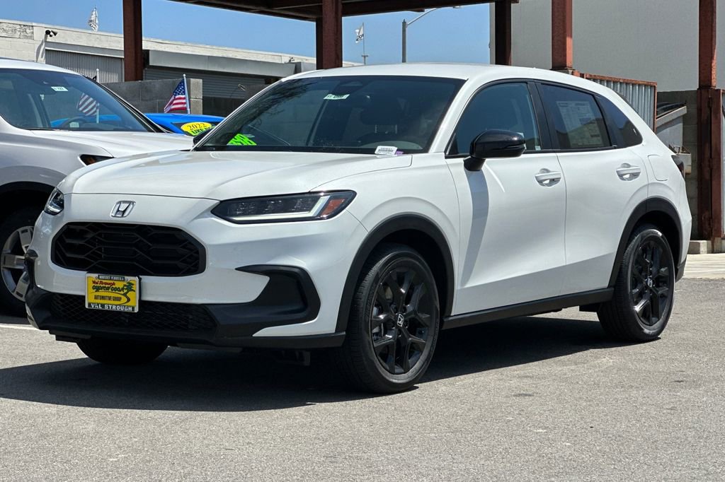 New 2025 Honda HR-V Sport image 7