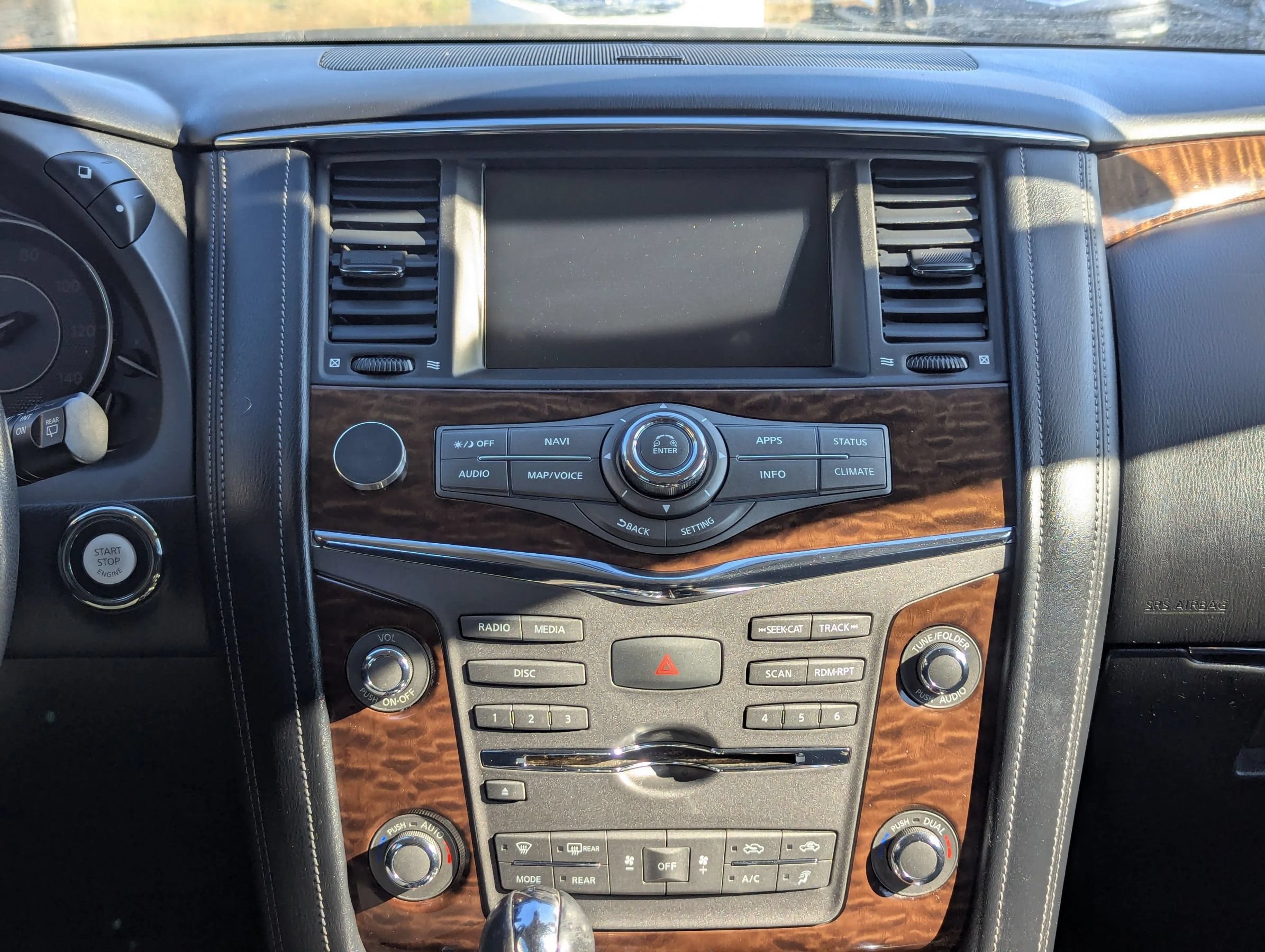 Used 2019 Nissan Armada SV w/ Driver Package AWD/4WD image 18