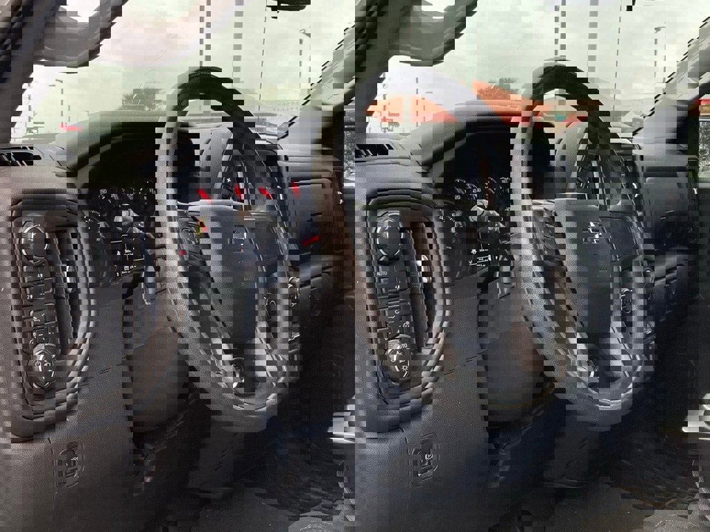 Used 2023 Chevrolet Silverado 1500 Custom Trail Boss w/ LPO, Dark Essentials Package image 9