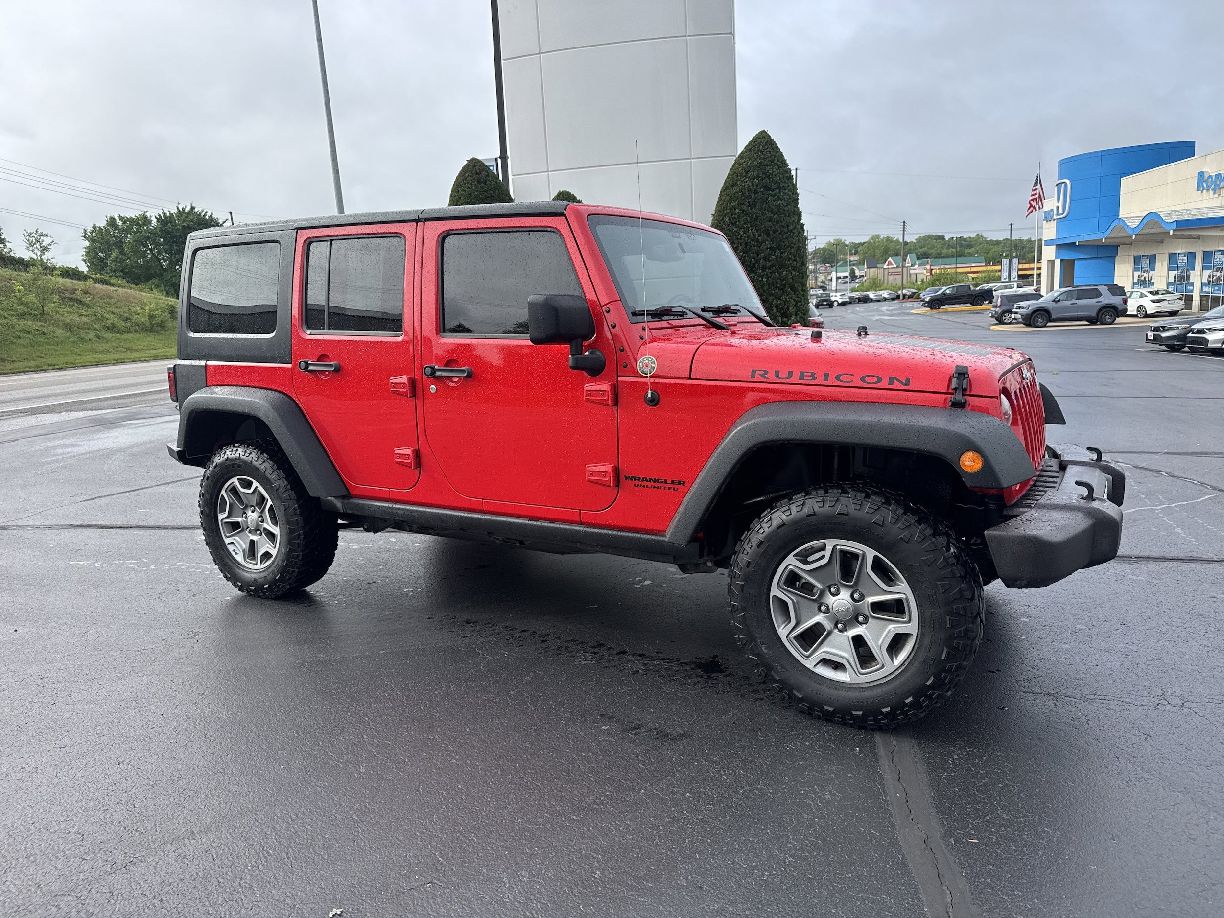 Used 2015 Jeep Wrangler Unlimited Rubicon w/ Connectivity Group