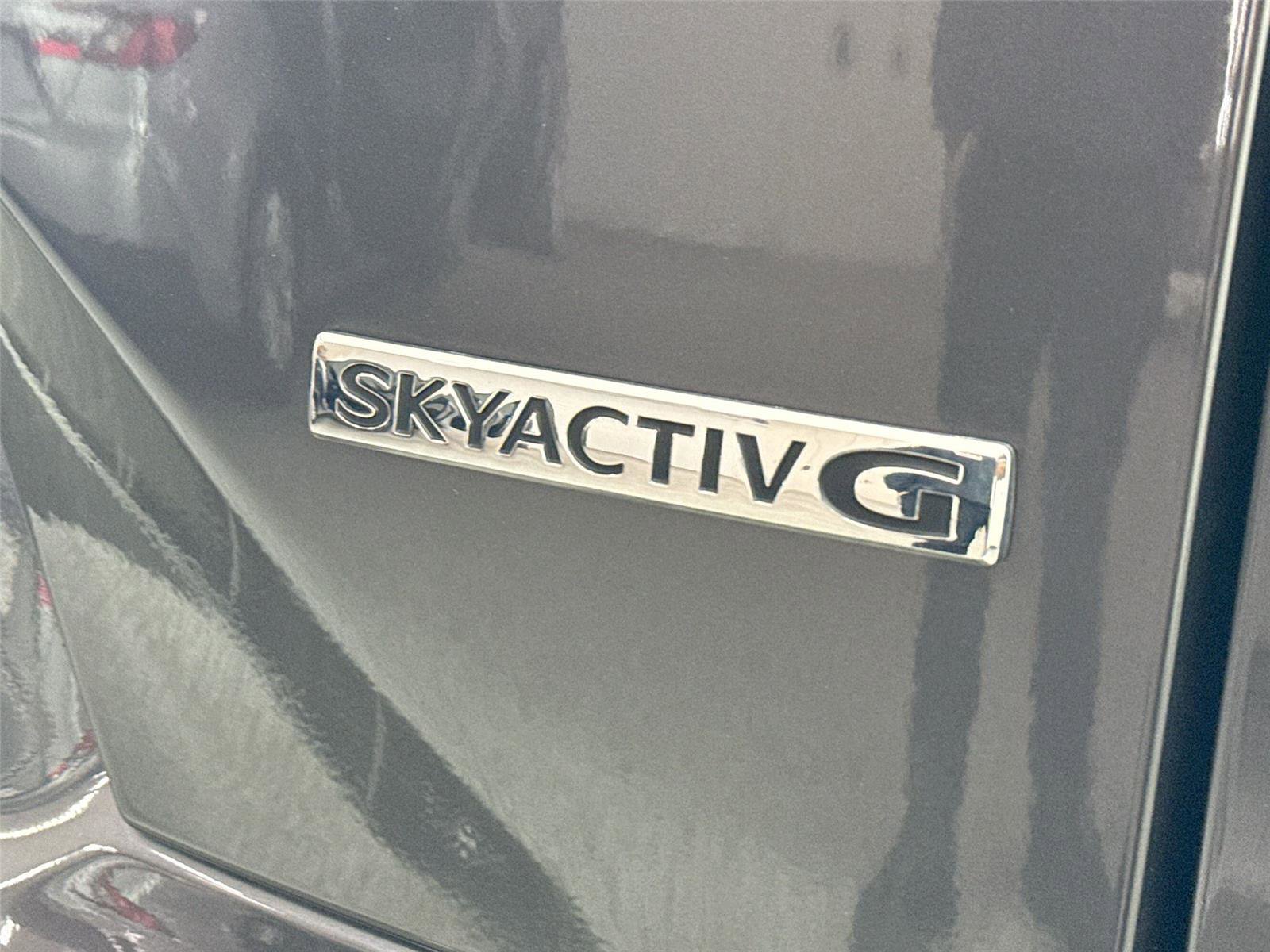 Certified 2022 MAZDA CX-9 Touring w/ Touring Premium Package image 11