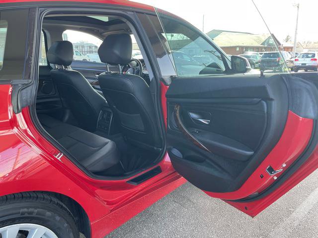 Used 2015 BMW 328i Gran Turismo xDrive w/ Technology Package image 13