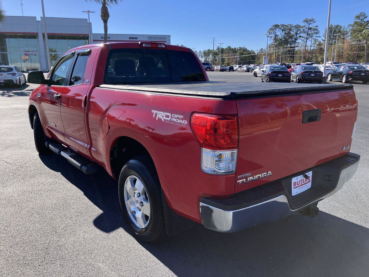 Used 2010 Toyota Tundra 4x4 Double Cab image 3
