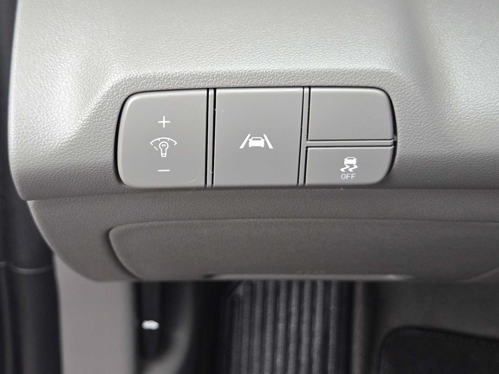 Used 2023 Hyundai Elantra SEL w/ Convenience Package FWD image 21