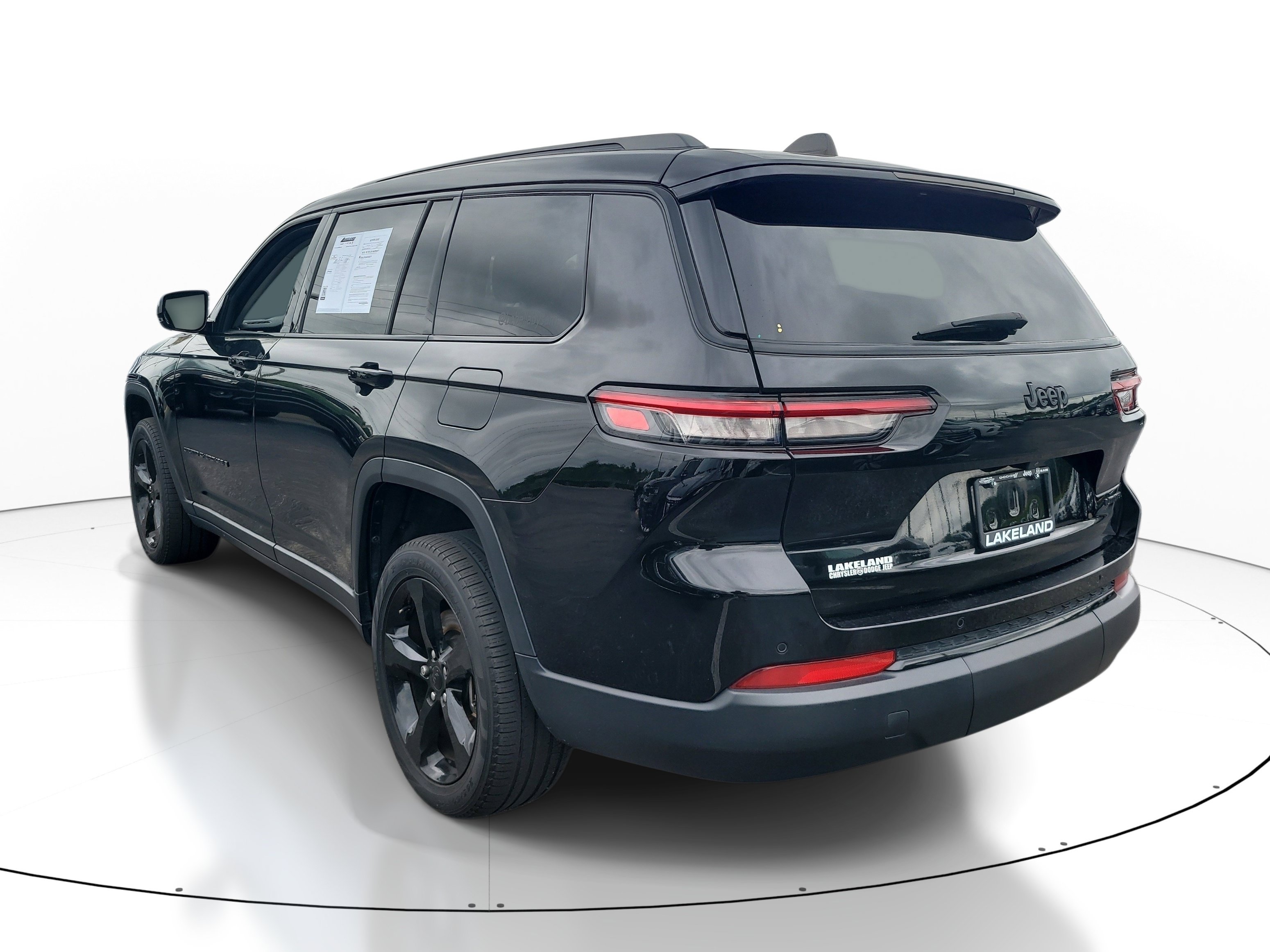 Used 2023 Jeep Grand Cherokee L Limited w/ Black Appearance Package RWD image 6