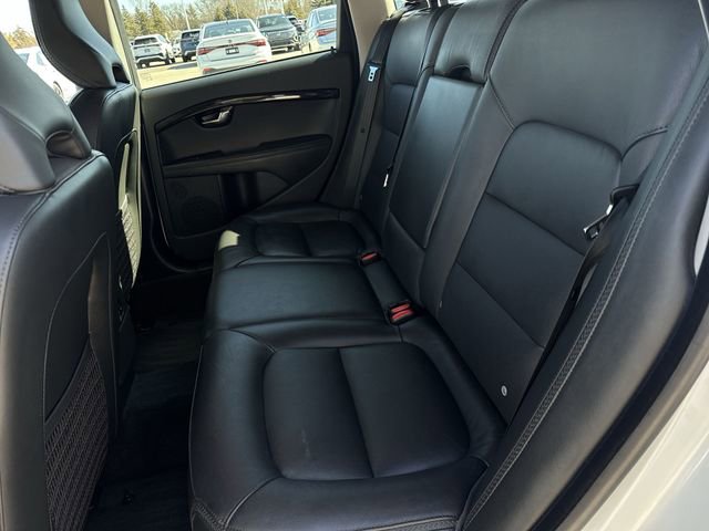 Used 2016 Volvo XC70 T5 Platinum w/ Climate Package image 25