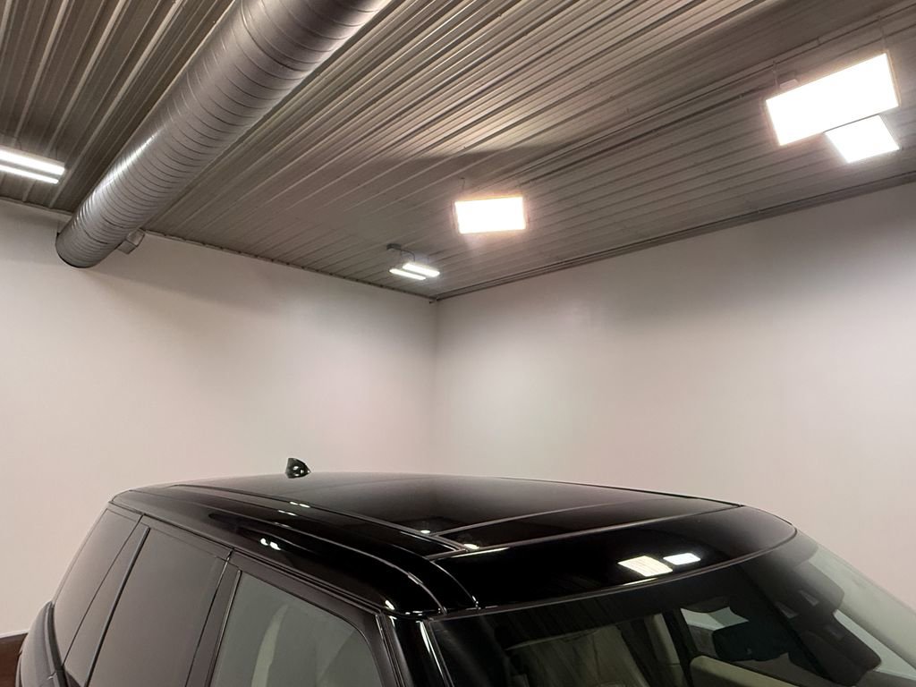 Used 2019 Land Rover Range Rover Supercharged AWD/4WD image 45