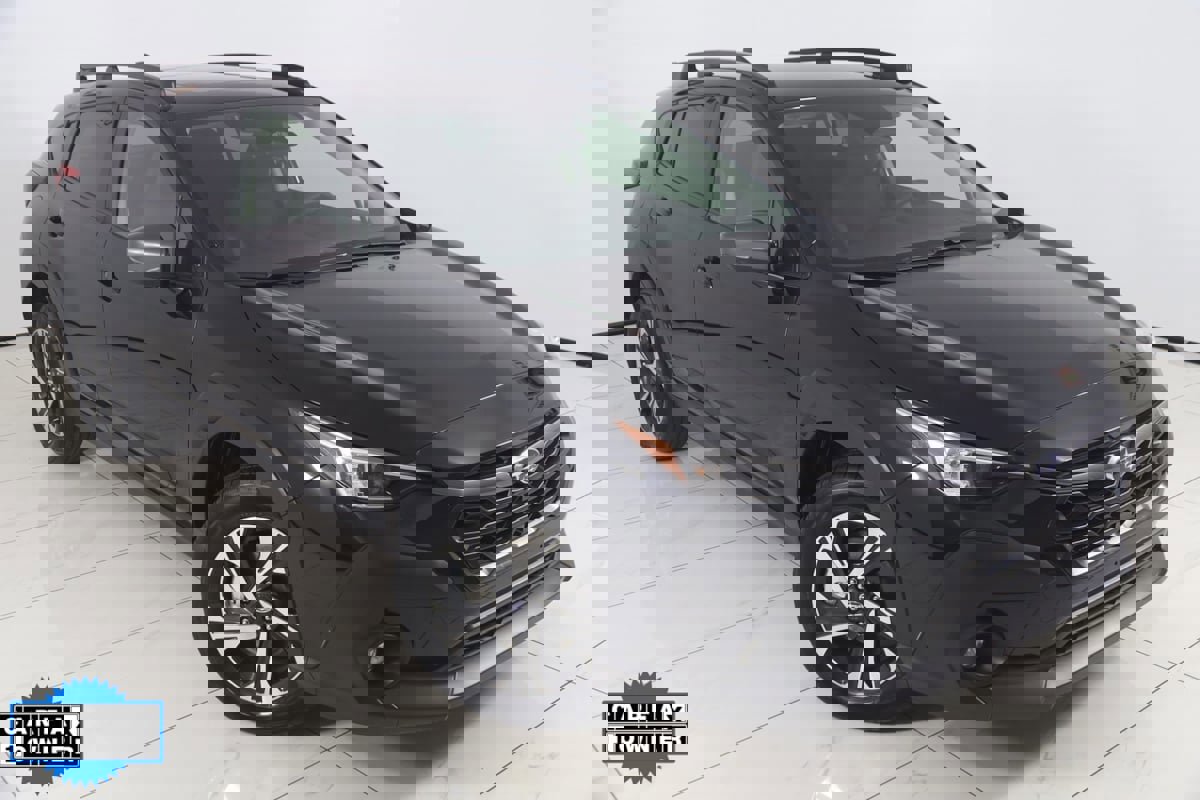 Used 2025 Subaru Crosstrek 2.0i Premium image 17