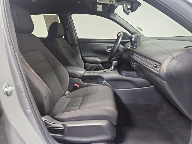 Certified 2025 Honda HR-V Sport image 24
