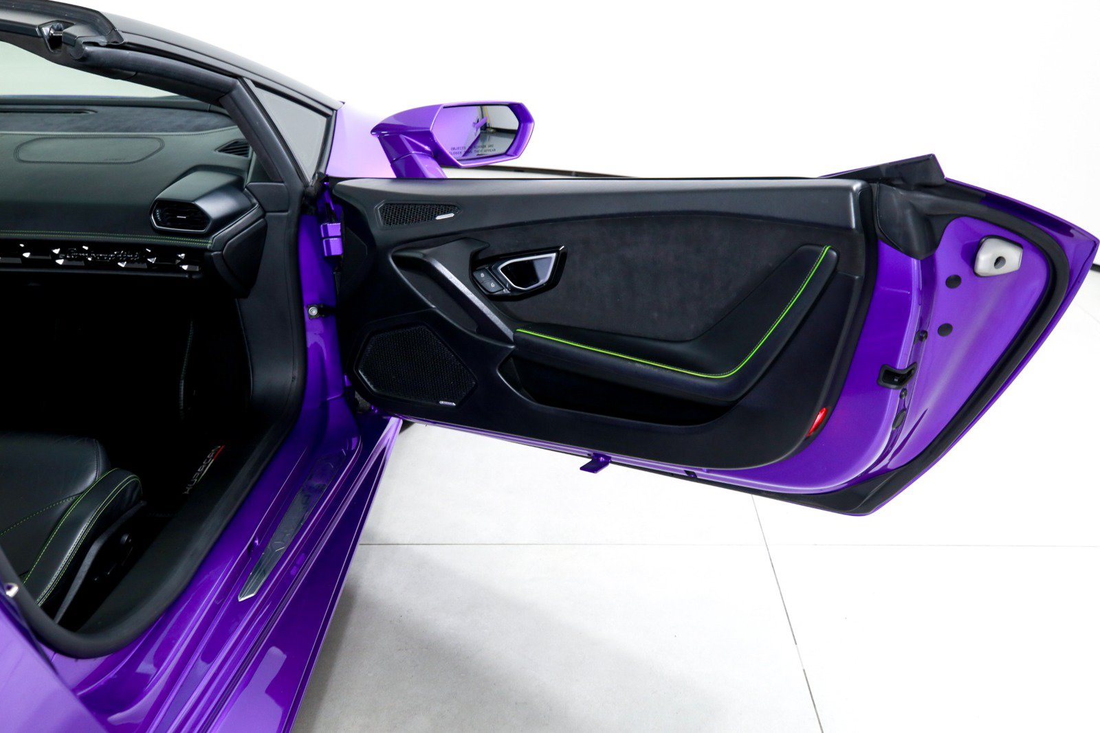 Used 2020 Lamborghini Huracan EVO AWD/4WD image 19
