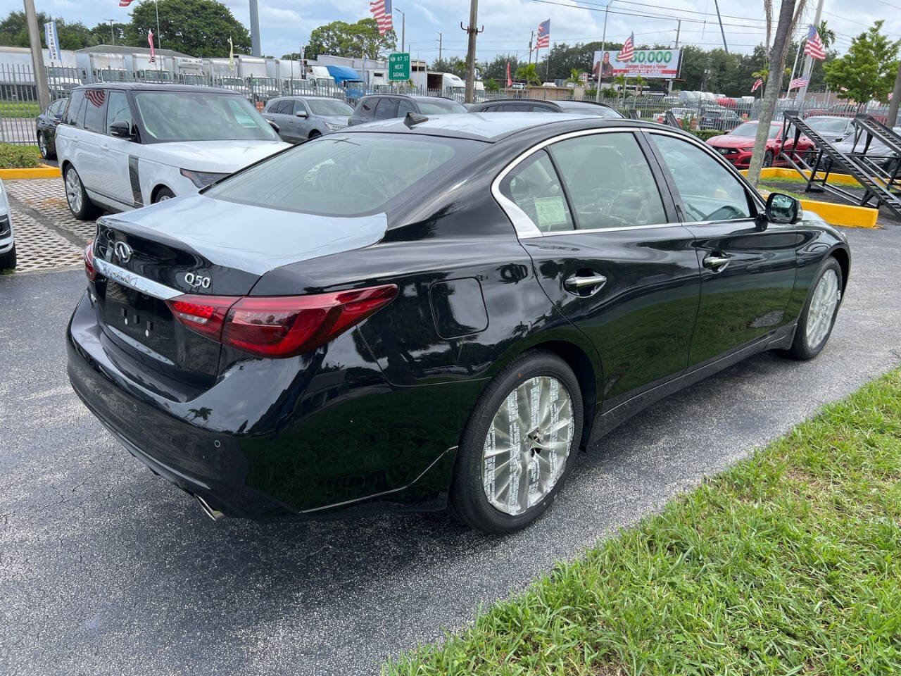 Used 2024 INFINITI Q50 Luxe w/ Cargo Package image 5