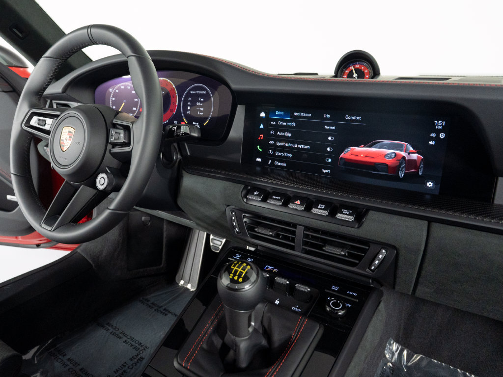 Certified 2026 Porsche 911 GT3 RWD image 39