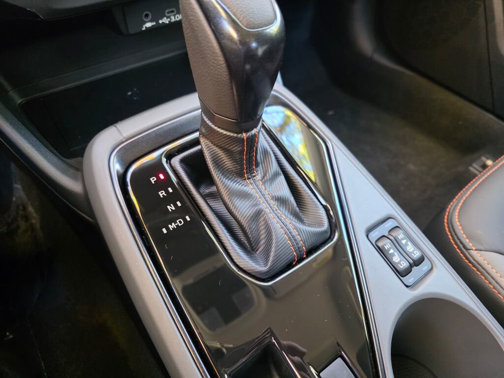 New 2026 Subaru Crosstrek 2.5i Limited w/ Popular Package #4A image 32