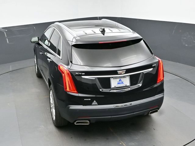 Used 2017 Cadillac XT5 Premium Luxury w/ Advanced Security Package AWD/4WD image 25