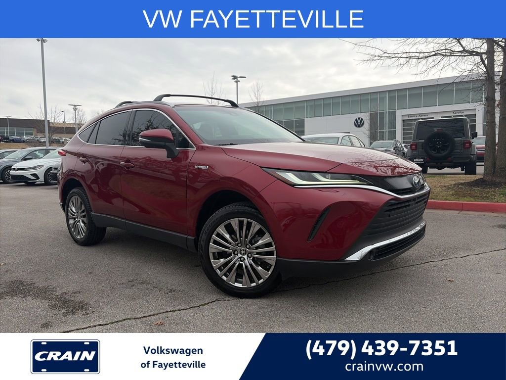 Used 2021 Toyota Venza Limited image 1