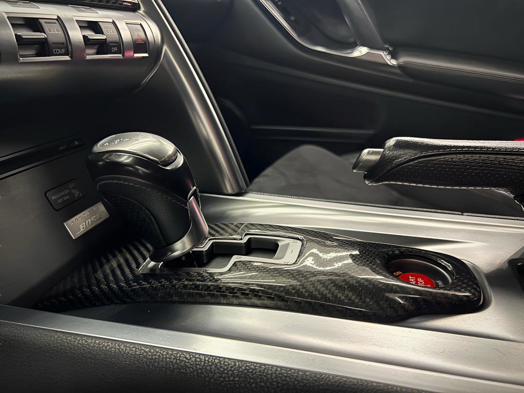 Used 2011 Nissan GT-R Premium image 67