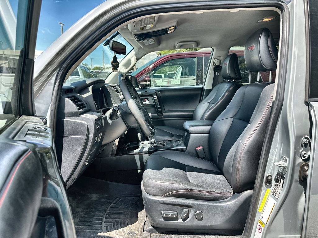 Used 2017 Toyota 4Runner TRD Pro AWD/4WD image 2