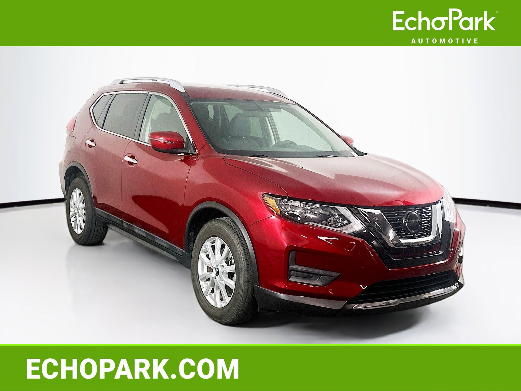Used 2018 Nissan Rogue SV FWD image 1