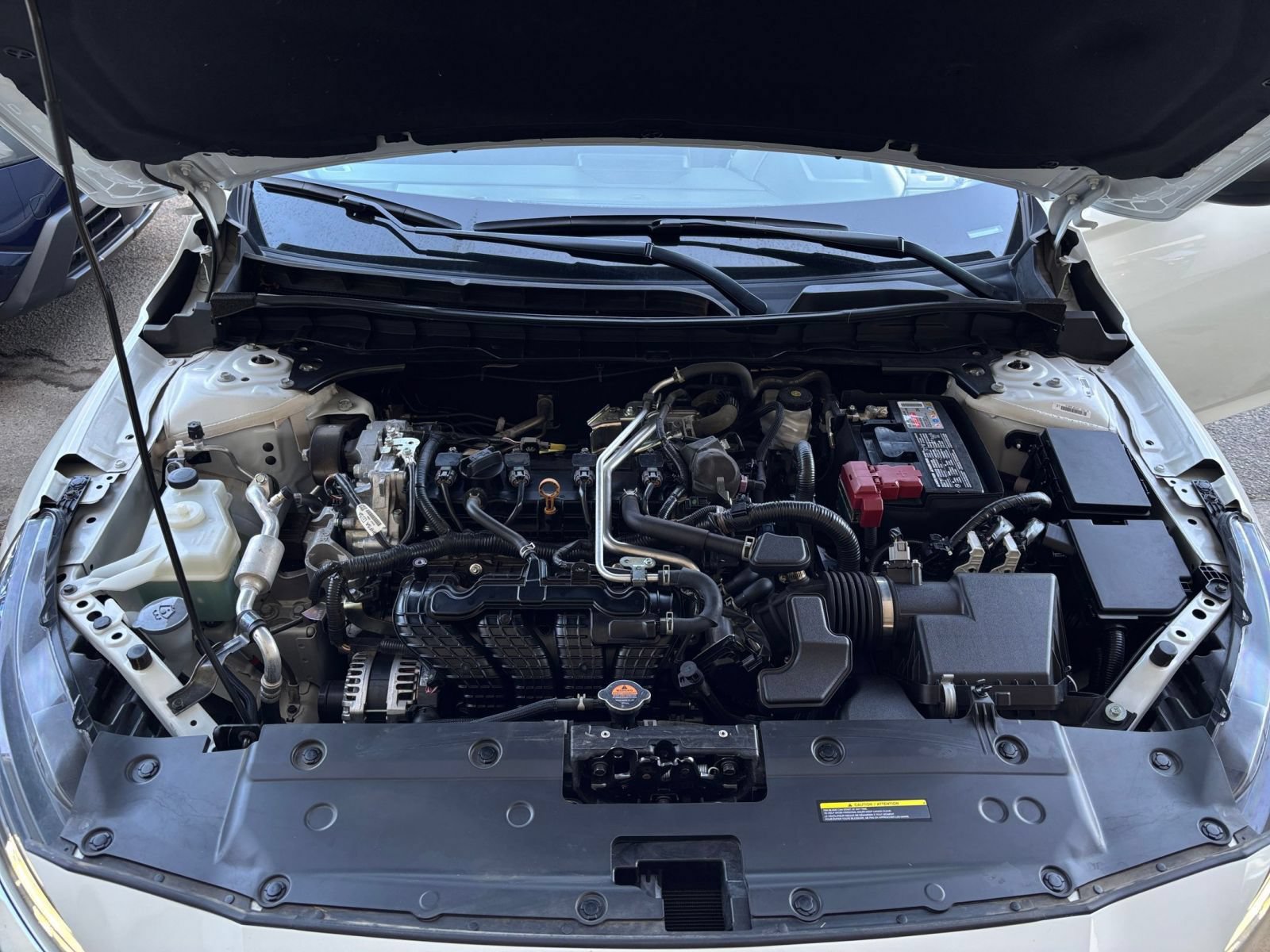 Used 2025 Nissan Altima 2.5 SV FWD image 32