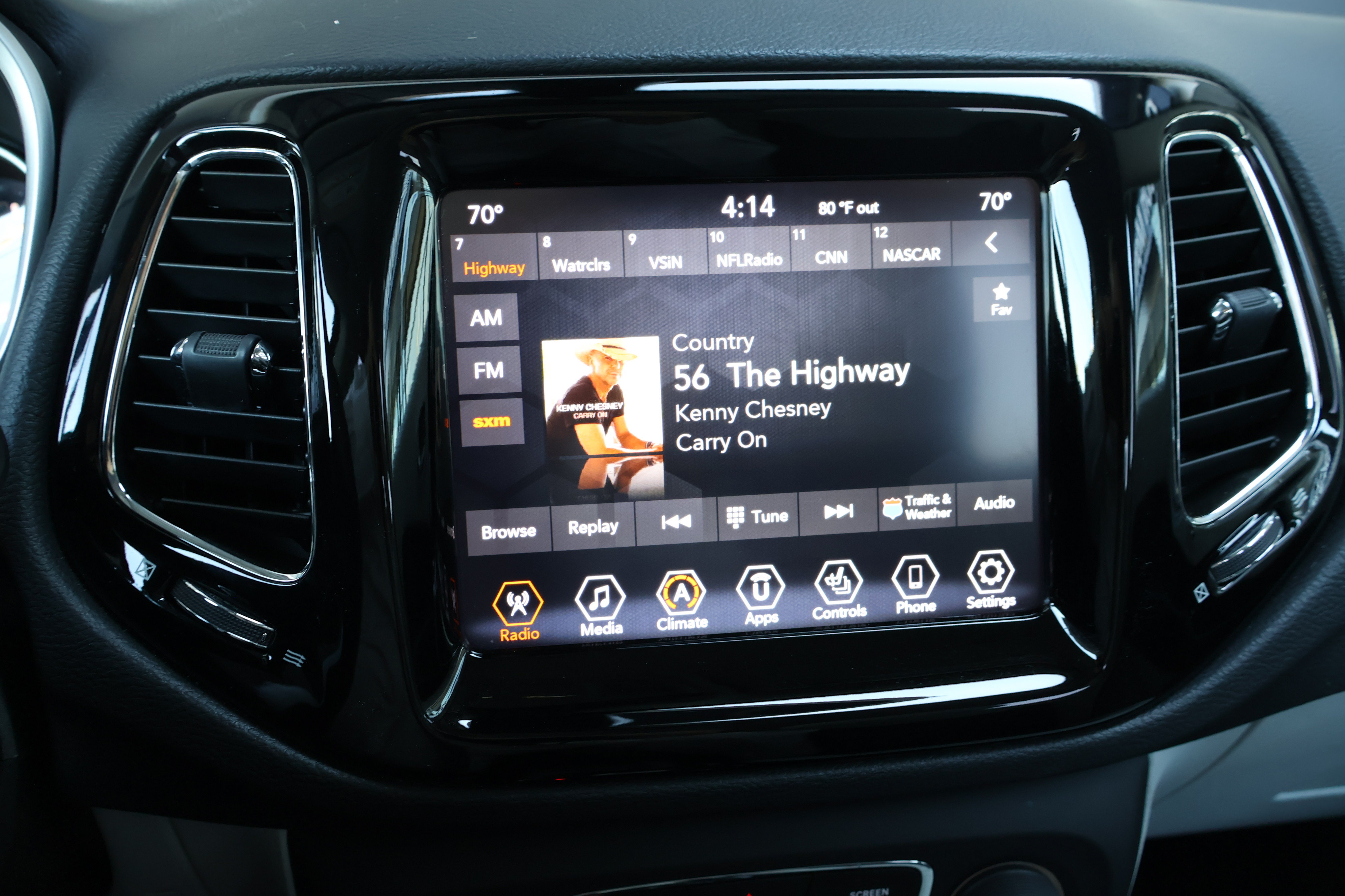 Used 2019 Jeep Compass Limited FWD image 34