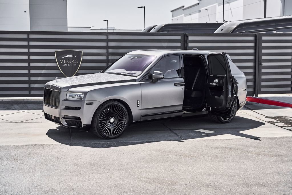 Used 2020 Rolls-Royce Cullinan AWD/4WD image 5