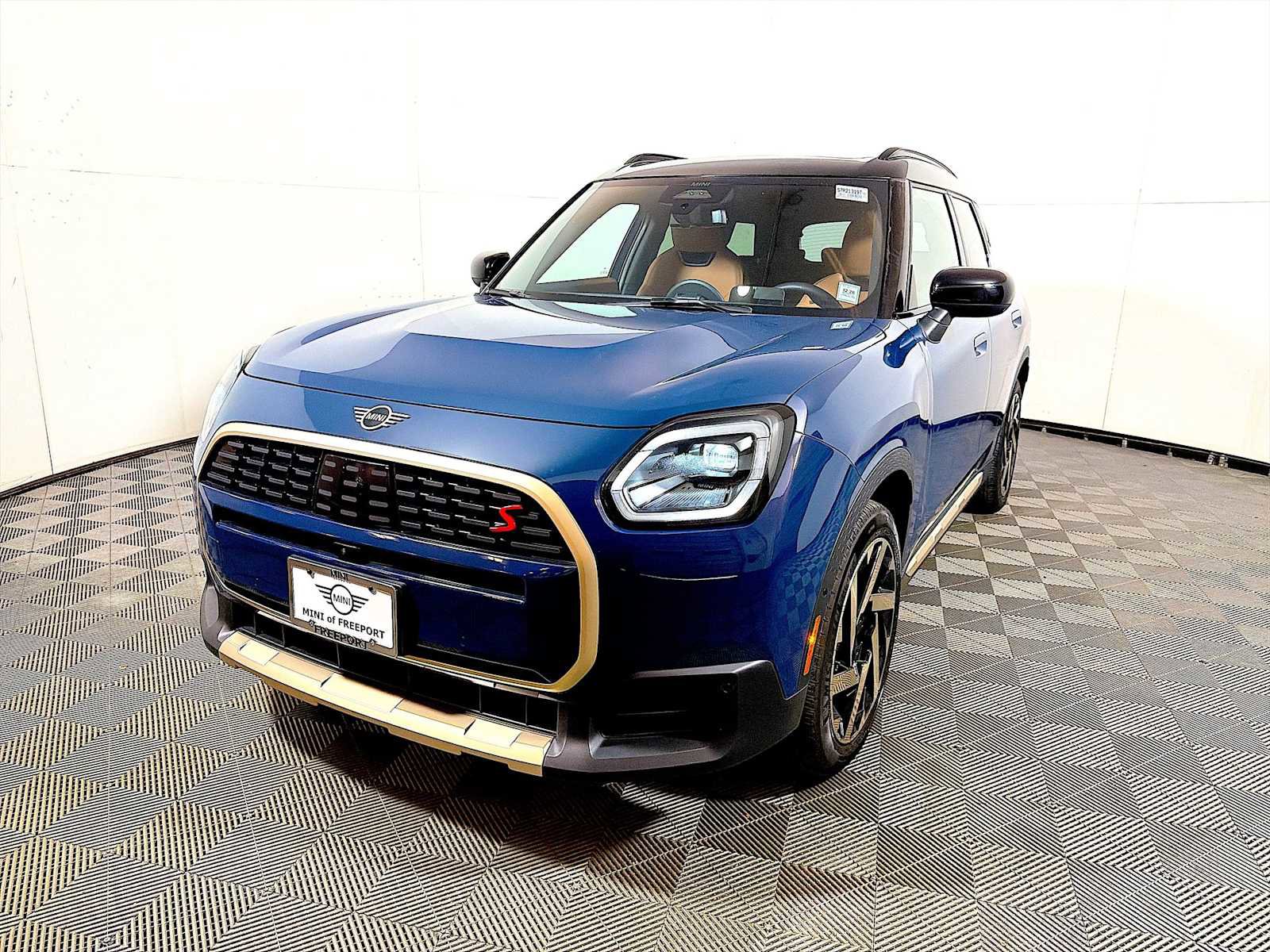 Used 2025 MINI Cooper Countryman S image 3