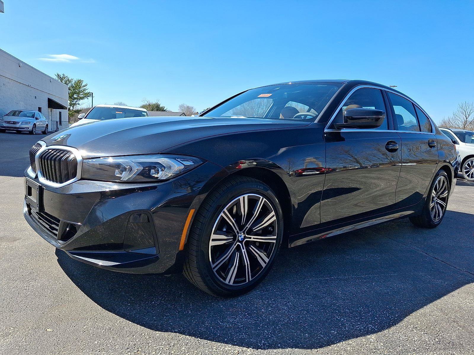Used 2025 BMW 330i xDrive Sedan AWD/4WD image 3