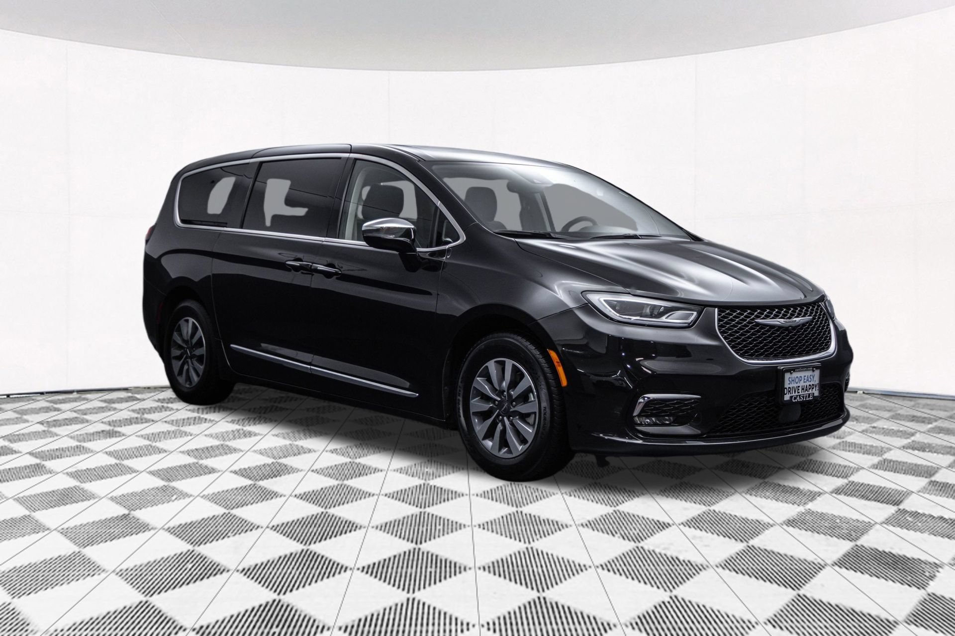 Used 2023 Chrysler Pacifica Limited FWD image 15