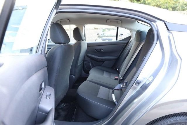 Certified 2025 Nissan Sentra SV FWD image 19