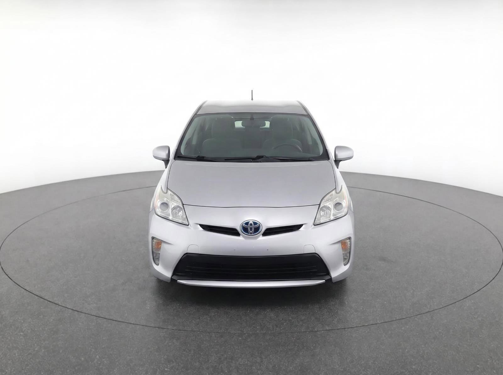 Used 2015 Toyota Prius Three w/ Solar Roof Package FWD image 5