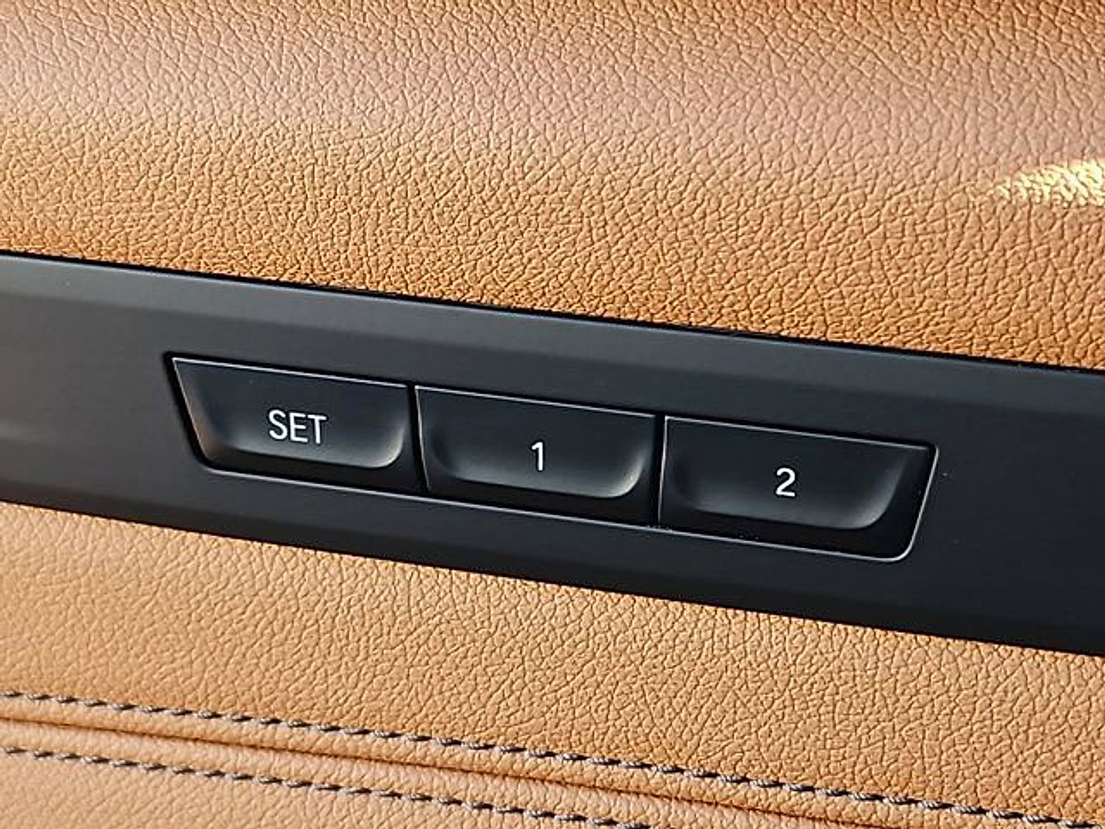 Used 2023 BMW 530e xDrive image 27