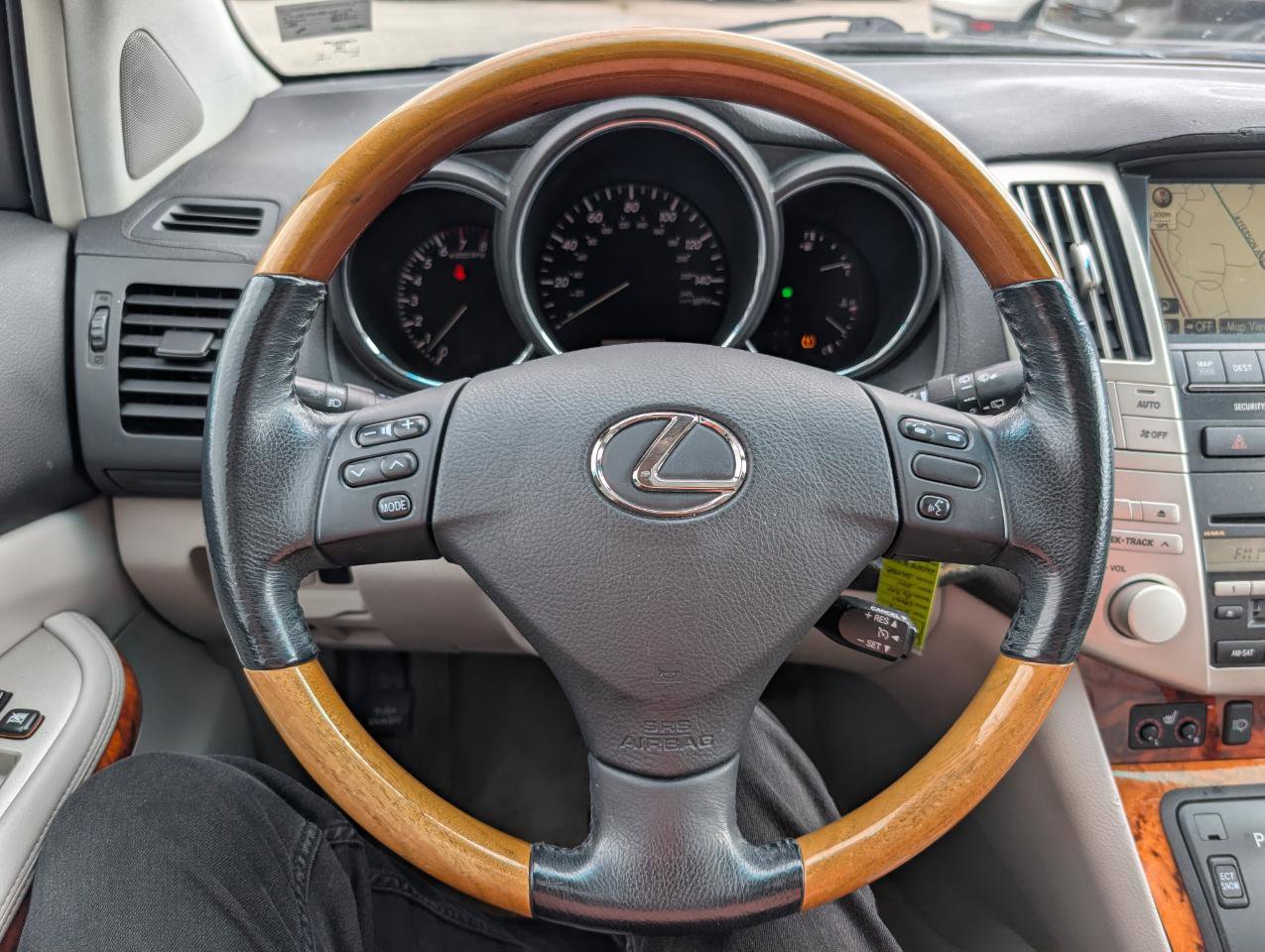 Used 2009 Lexus RX 350 AWD image 17