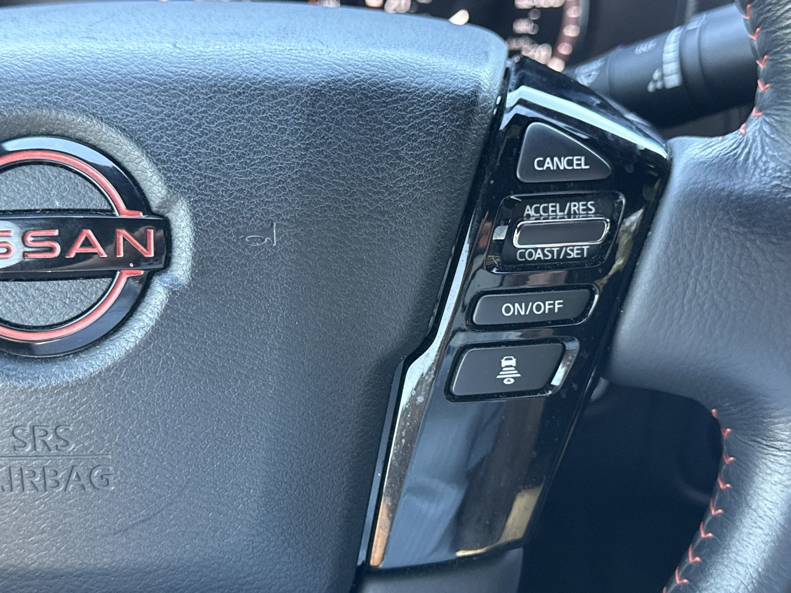 Used 2024 Nissan Frontier Pro-X w/ Pro Convenience Package image 21