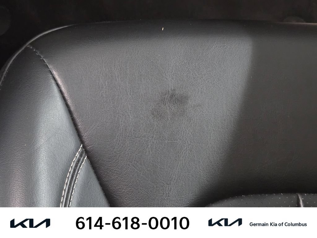 Used 2023 Chrysler Pacifica Touring-L FWD image 26