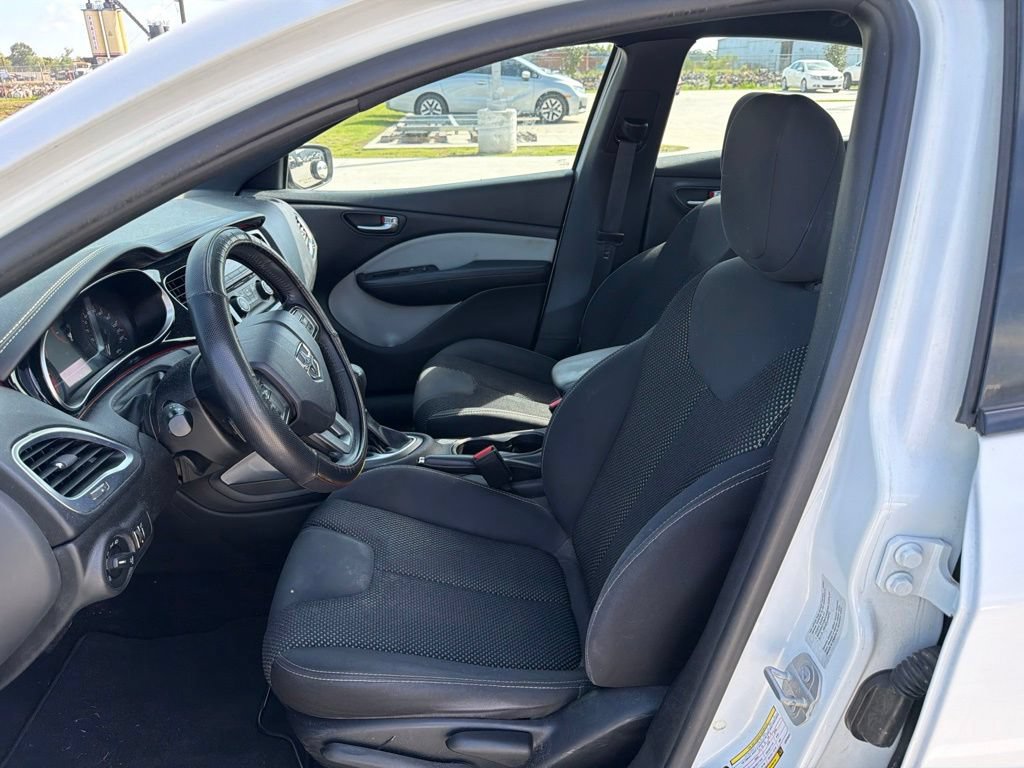 Used 2016 Dodge Dart SXT w/ Rallye Appearance Group FWD image 9