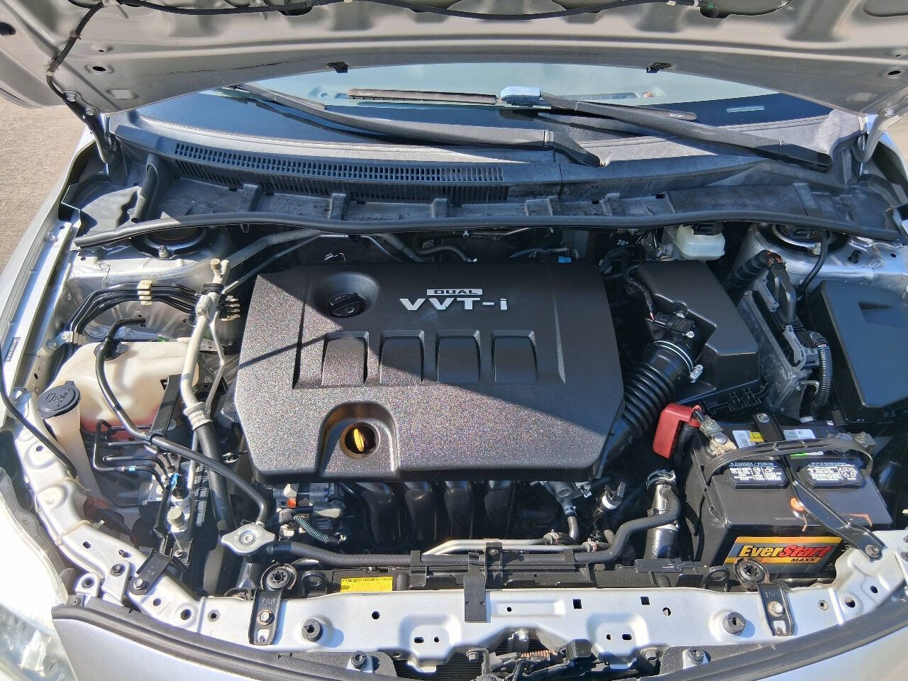 Used 2010 Toyota Corolla LE FWD image 18