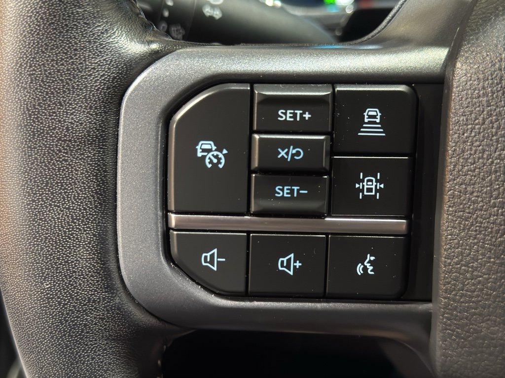 Used 2023 Ford F150 Lariat w/ Equipment Group 502A High image 25