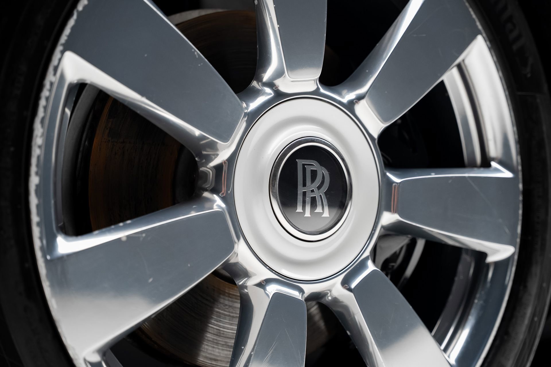 Used 2019 Rolls-Royce Cullinan AWD/4WD image 22