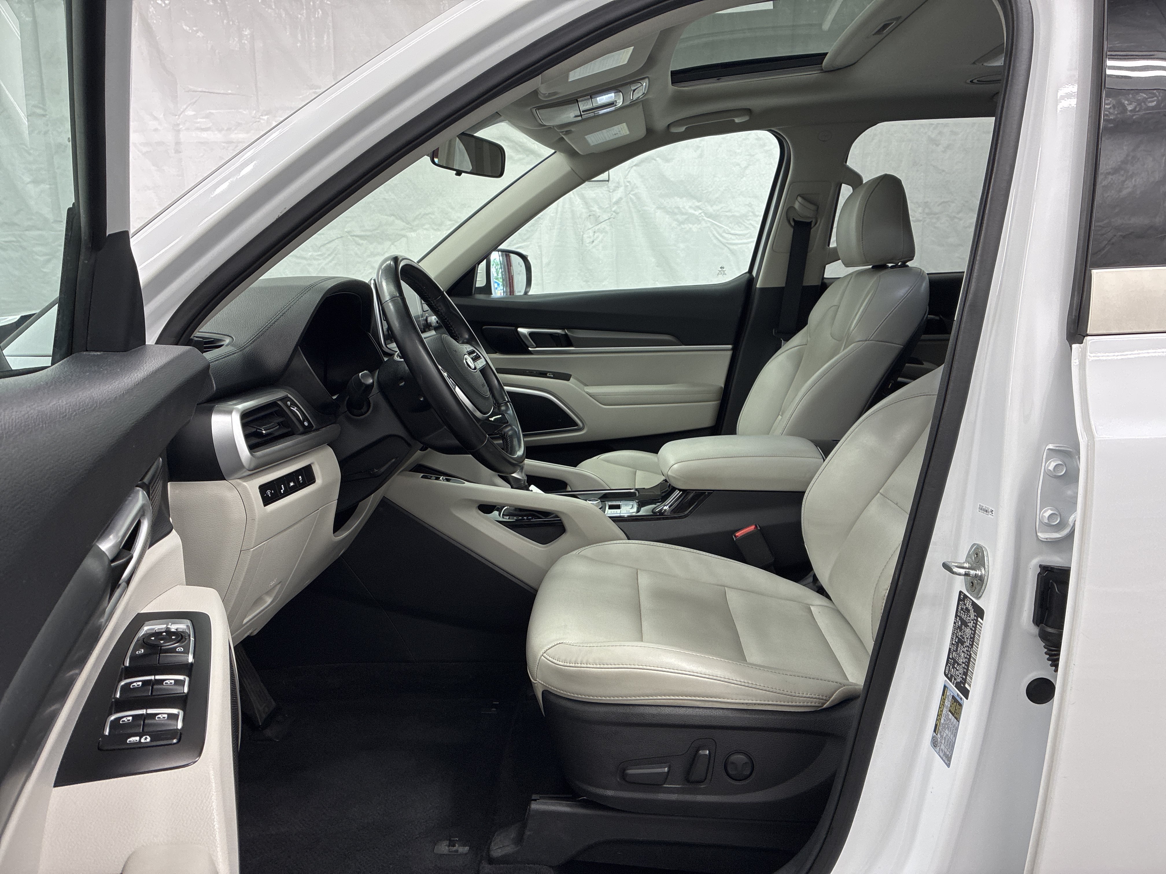 Used 2020 Kia Telluride S AWD/4WD image 12