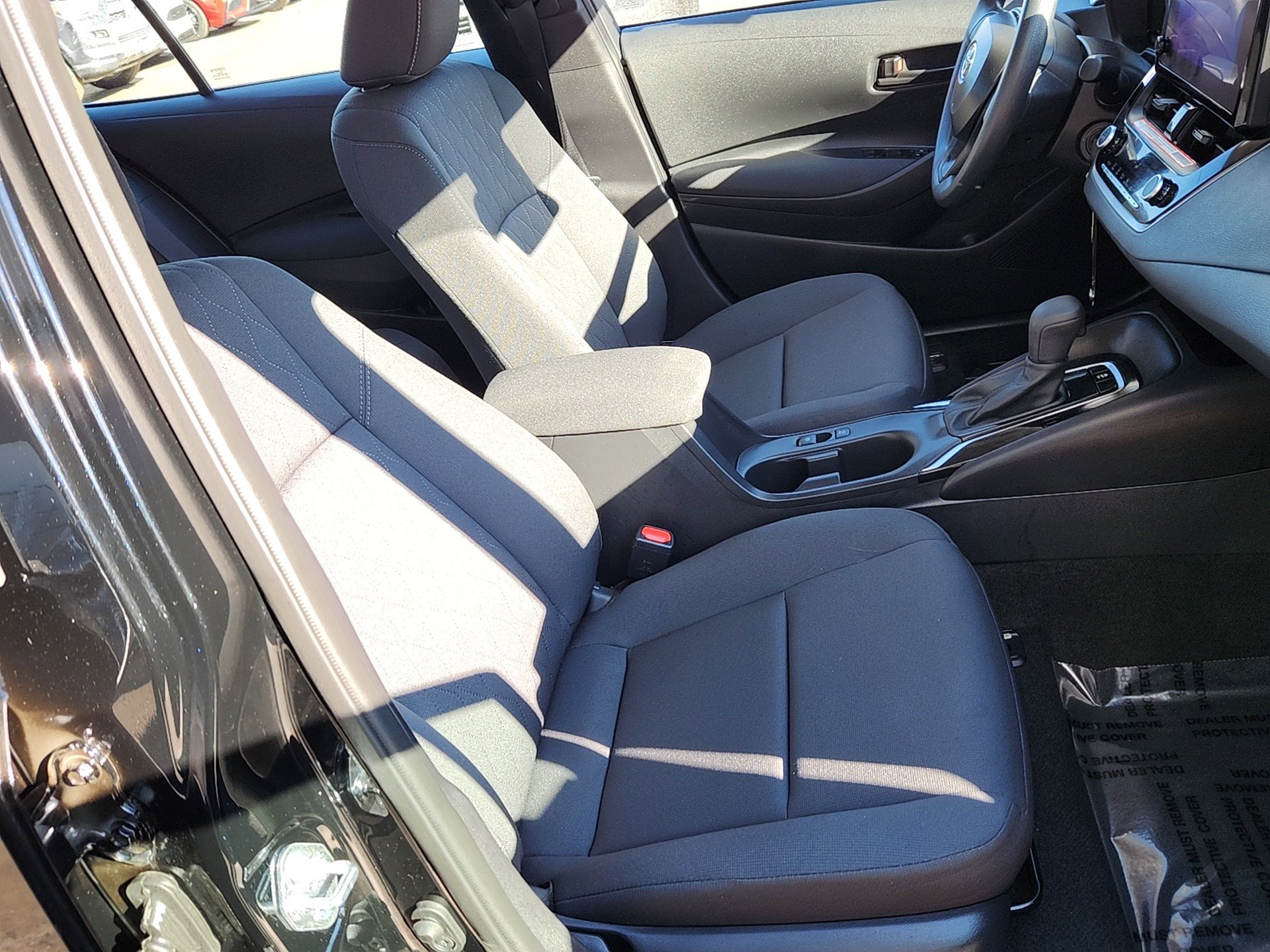 Certified 2025 Toyota Corolla LE image 26