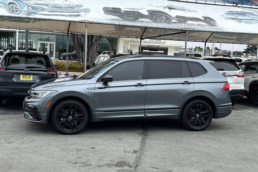 Used 2022 Volkswagen Tiguan SE R-Line FWD image 7