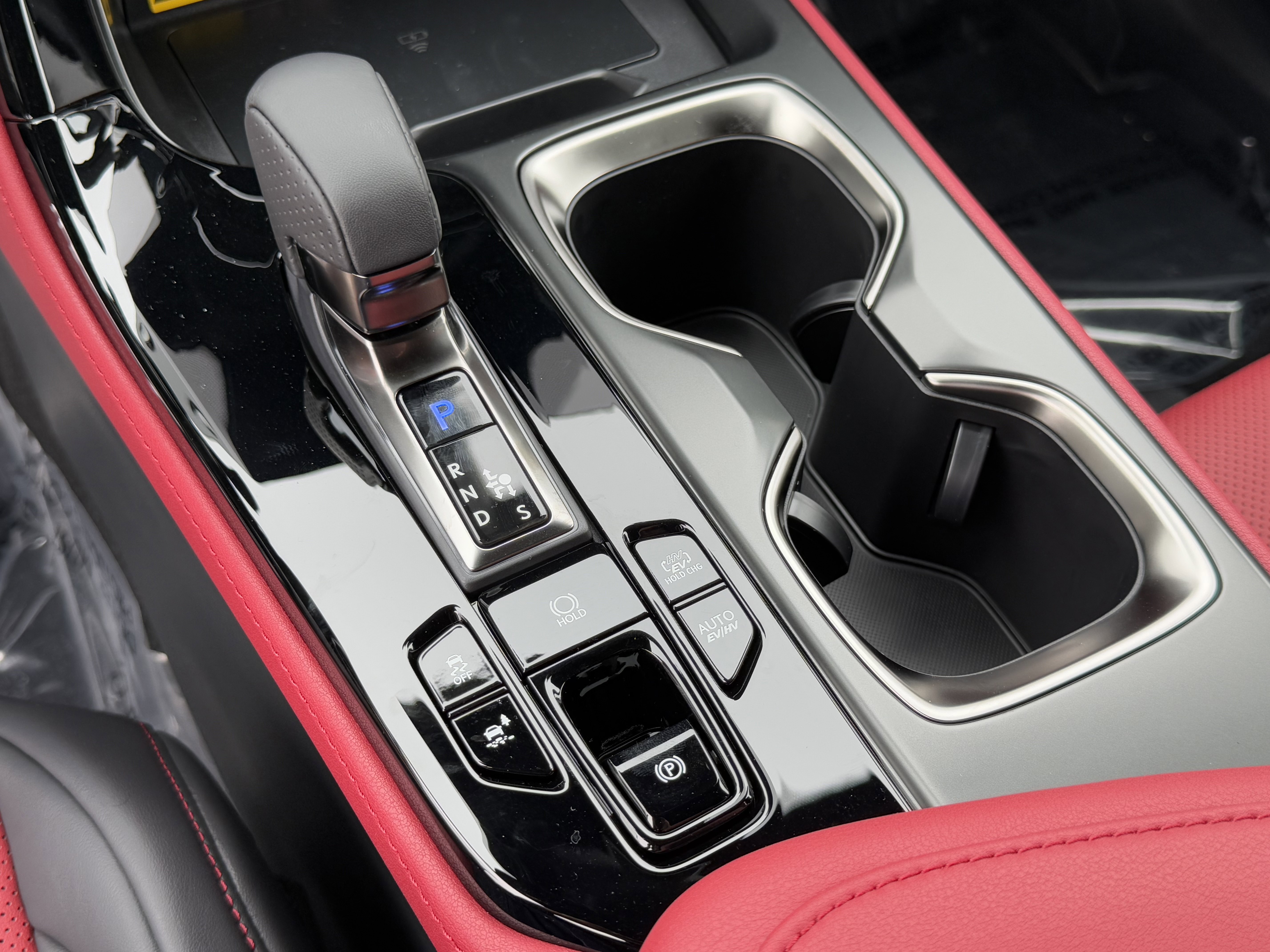 New 2026 Lexus NX 450h+ F Sport image 24