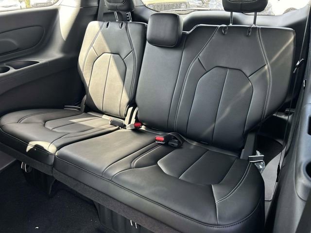 New 2026 Chrysler Voyager LX FWD image 20