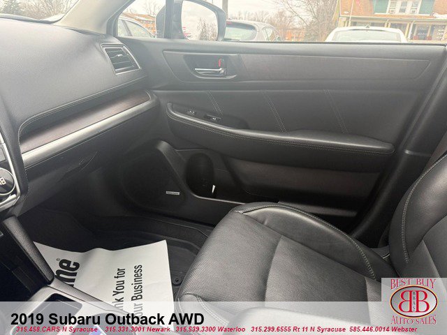 Used 2019 Subaru Outback 2.5i Limited image 19