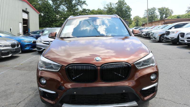 Used 2016 BMW X1 xDrive28i w/ Premium Package AWD/4WD image 2