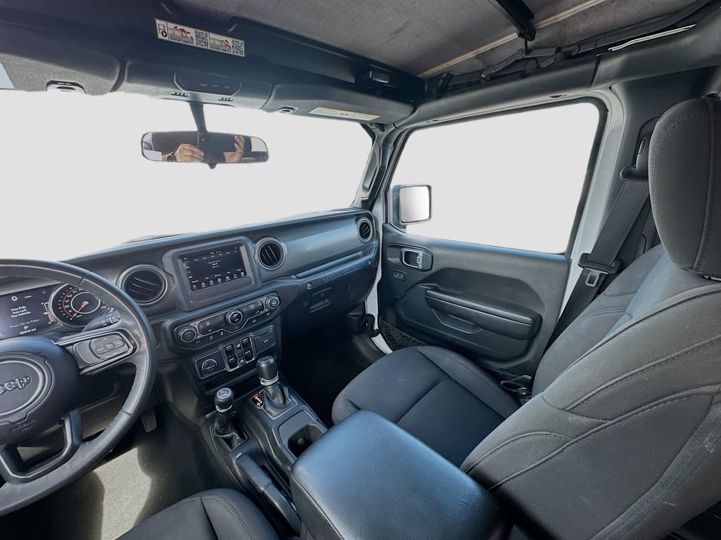 Used 2023 Jeep Wrangler Sport S image 37