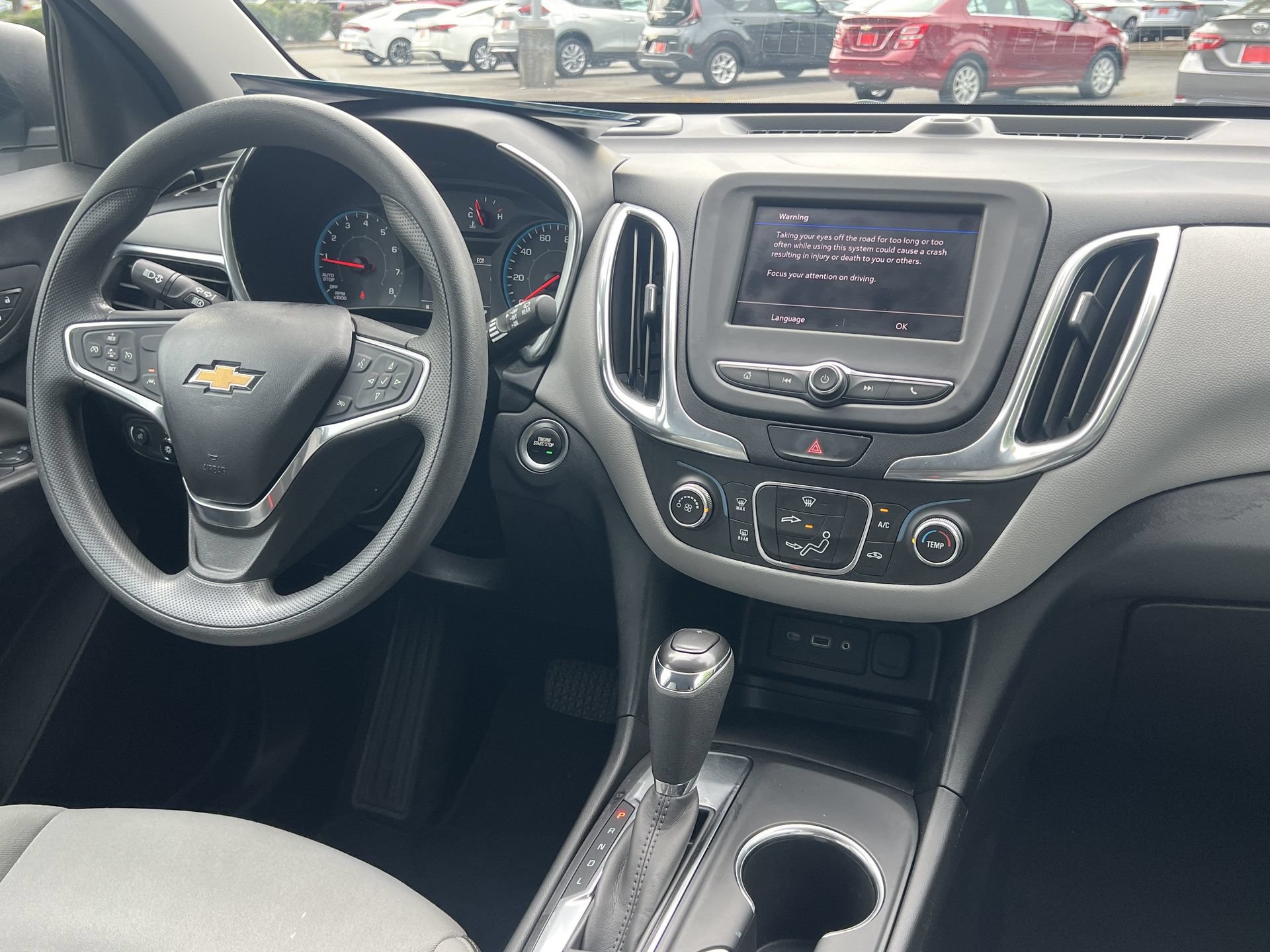 Used 2020 Chevrolet Equinox LS FWD image 3