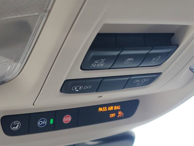 Certified 2023 Buick Envision Essence w/ Sport Touring Package image 31